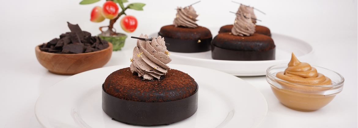 Chocolate Peanut Mousse Cake