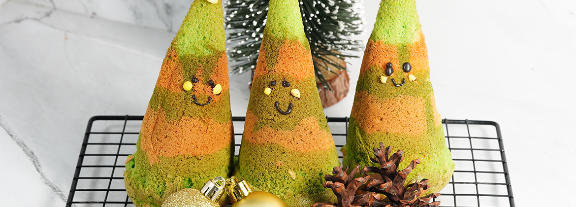 Greentea Christmas Trees Cake