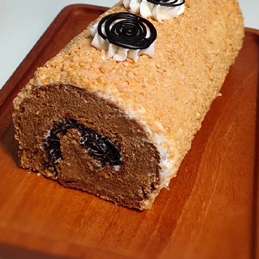 Mocca Nougat Roll Cake